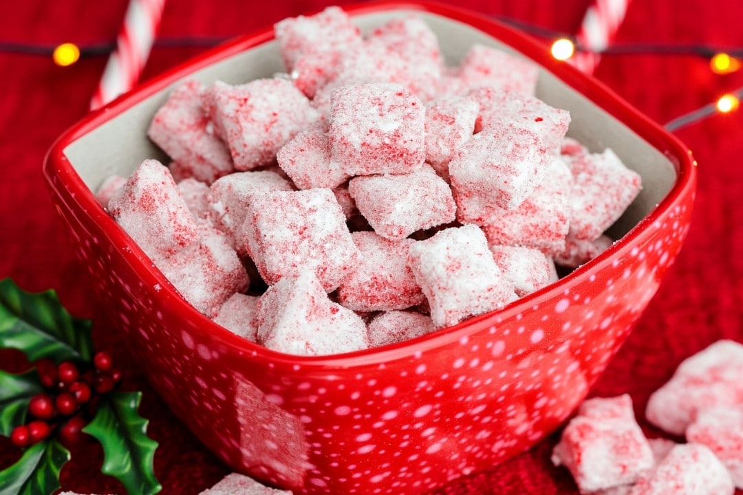 Candy Cane Peppermint Puppy Chow Recipe