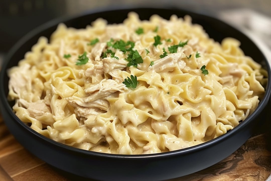 Chicken & Noodles Crock Pot Recipe