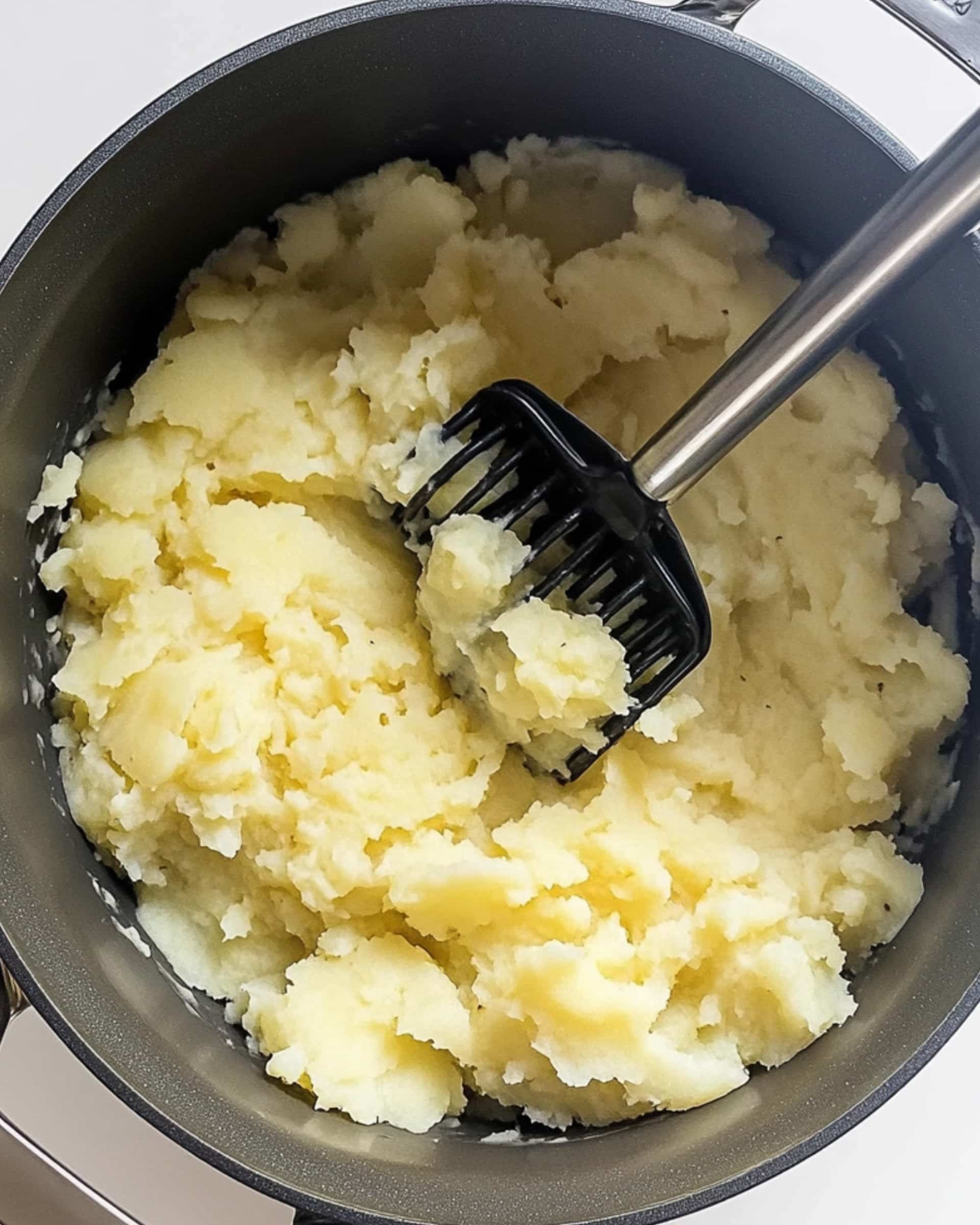 Easy Creamy Mashed Potatoes Recipe