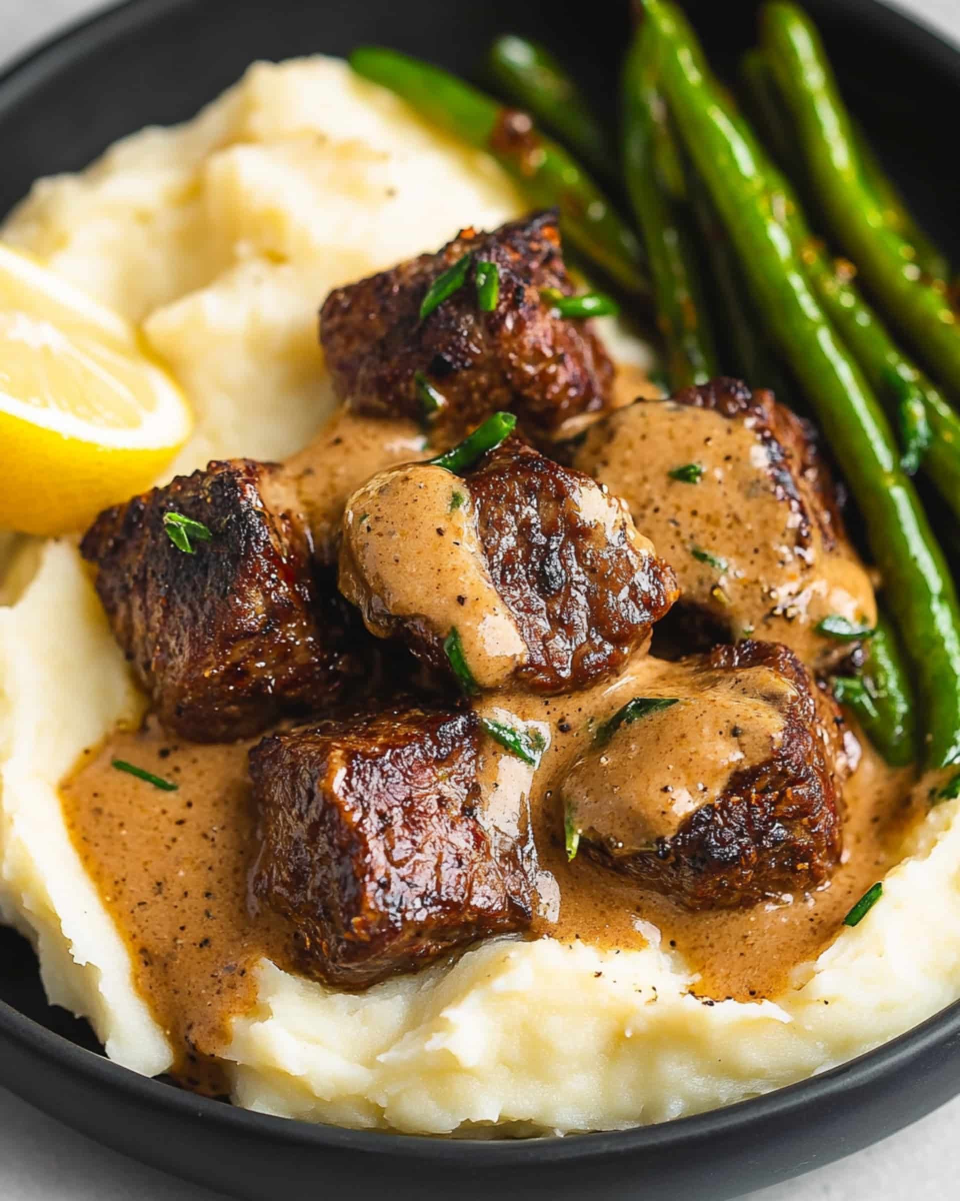 Creamy Garlic Butter Steak Bites Recipe