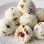 Grinchy Red Velvet Cake Bites Recipe